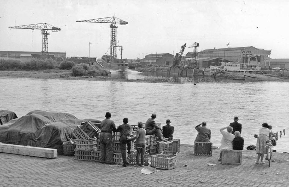 dehelling oude foto