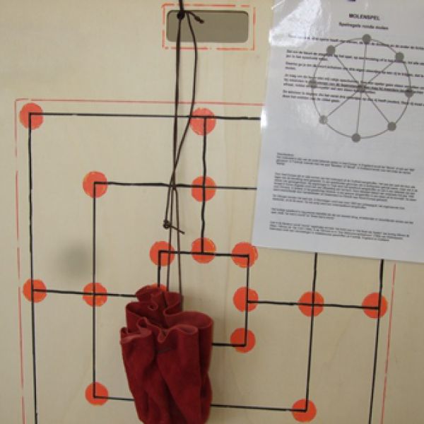 Molenspellen voor de Archeologische Werkgemeenschap Nederland.